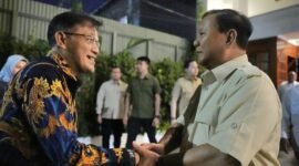 Ketua Umum Partai Gerindra Prabowo Subianto bersama Politikus PDI Perjuangan Budiman Sudjatmiko. (Instagram.com/@gerindra)