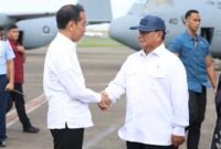 Presiden Joko Widodo bersama Pesiden Terpilih 2024-2029, Prabowo Subianto. (Facebook.com @Prabowo Subianto)