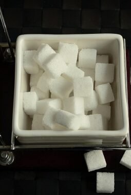 Produksi Gula RI Naik, Tantangan Serapan Dan Harga Masih Mengintai